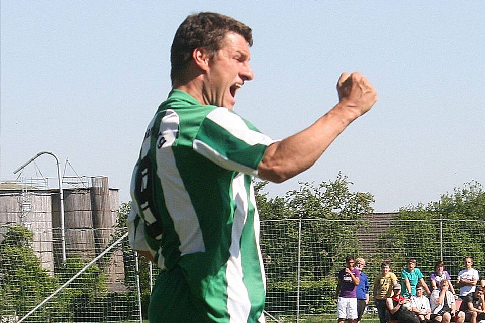 Sven Rothbauer will als Spielertrainer ab sofort für den FC Nordries jubeln.   F.: Archiv