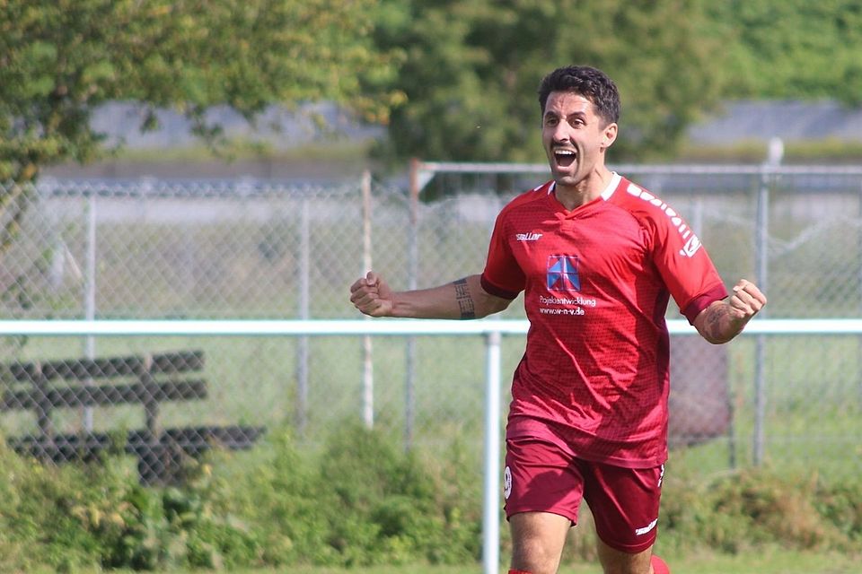 Giacinto Sibilia und der FC Schwabing haben knapp mit 1:0 gegen Bruckmühl gewonnen. 