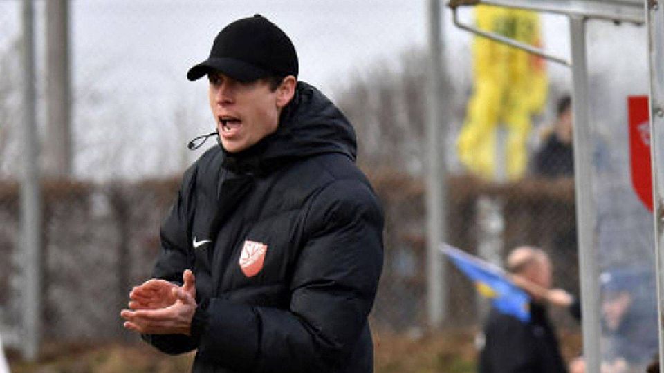 Der Trainer des SV Heimstetten: Lennart Hasenbeck.