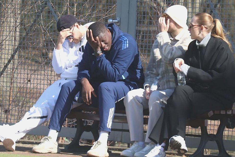 Delay Vereinschef Elias Nerlich ganz links