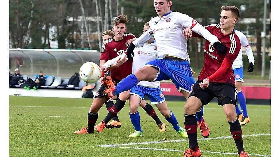 "Es war ein geiles Spiel", sagte U19-Trainer Krücken die Partie bei seinem Ex-Verein zusammen. Foto: FuPa.