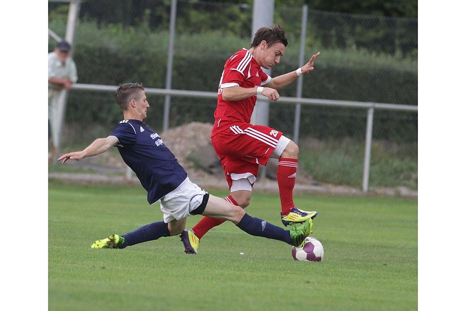 Fehlt der SG Wiesbachtal im Saisonendspurt: Offensivallrounder Christian Hessinger (links) muss wegen einer langwierigen Handverletzung passen.	Archivfoto: pa/Axel Schmitz