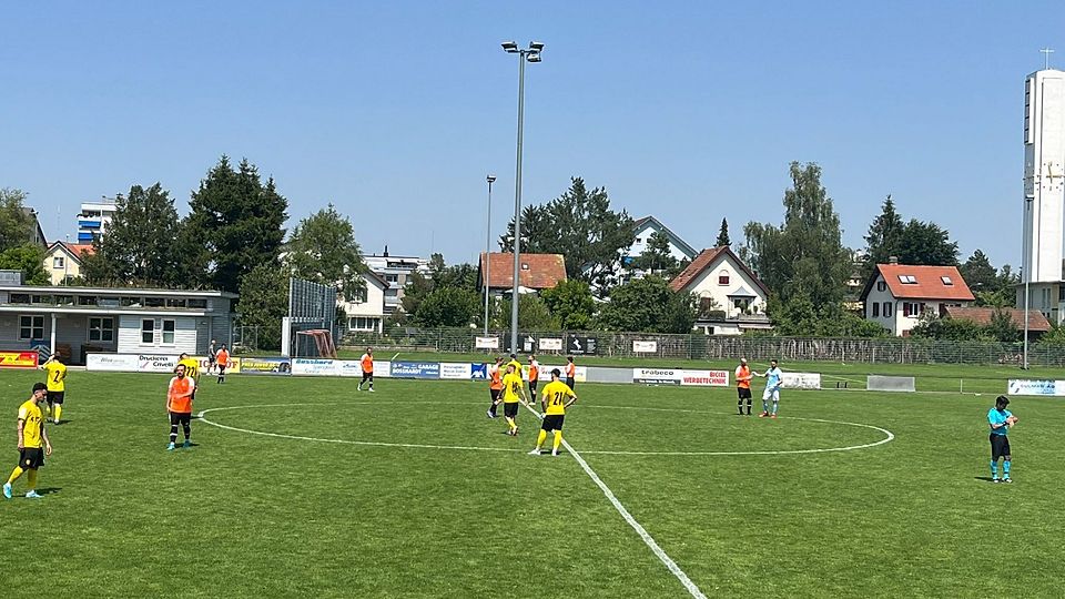 Dem FC Schaffhausen 2 (in gelb) sollte der 1:0-Erfolg in Dübendorf nicht reichen.