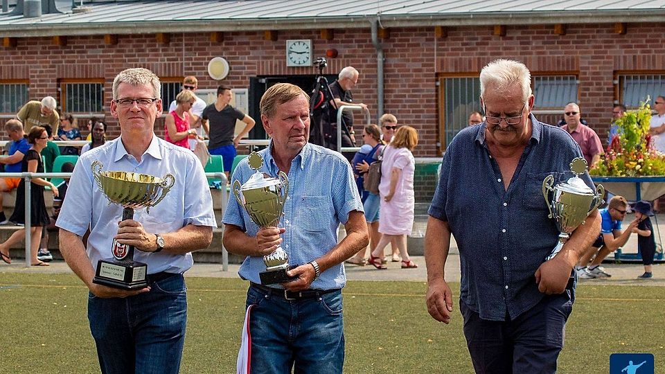Symbolbild: Die letzte Übergabe der Pokale beim Bürgermeisterpokal in Spandau 2019. 