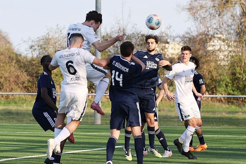 Für den FC Büderich geht es im Derby um den Ligaverbleib.
