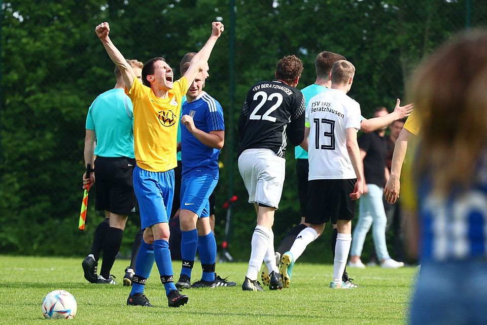 Frust und Glücksgefühle liegen in der Relegation immer ganz nah beieinander. Diese Szene stammt aus dem Kreisliga-Relegationsmatch Beratzhausen gegen Willenhofen im letzten Jahr.