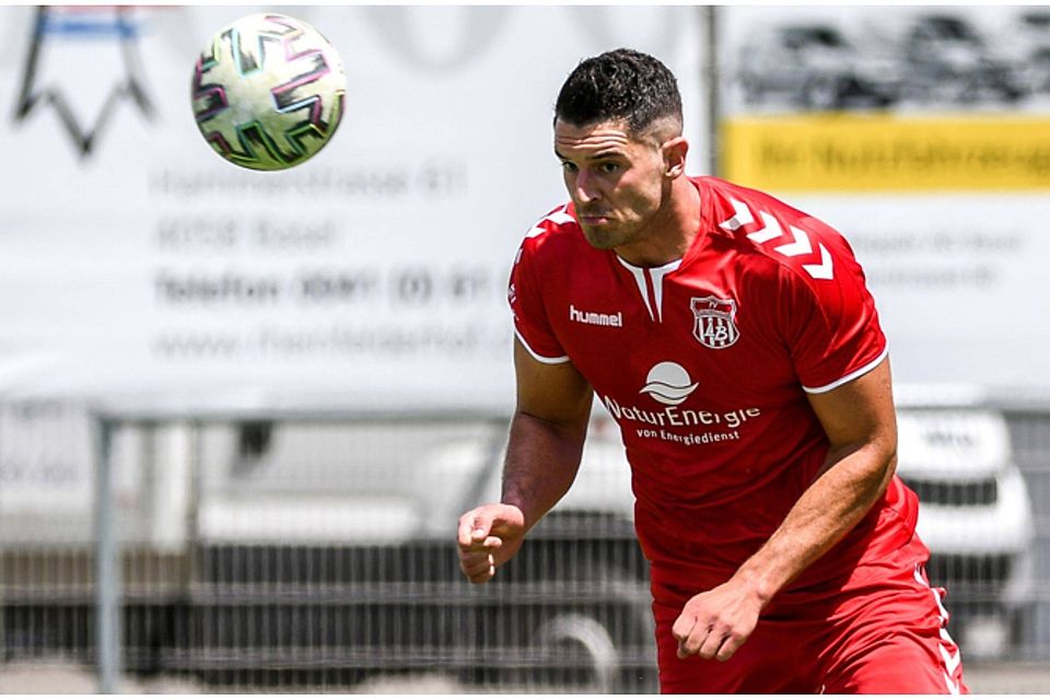 „Gehen getrennte Wege“: Sommerneuzugang Eduard Nowak hat den FVLB bereits wieder verlassen.  | Foto: Gerd Gründl