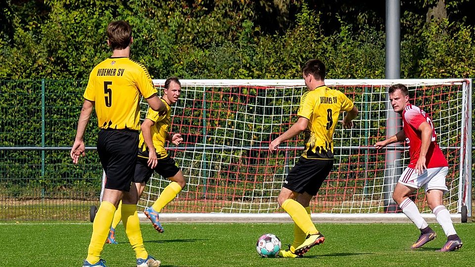 Der Uedemer SV verliert verdient beim Spitzenreiter.