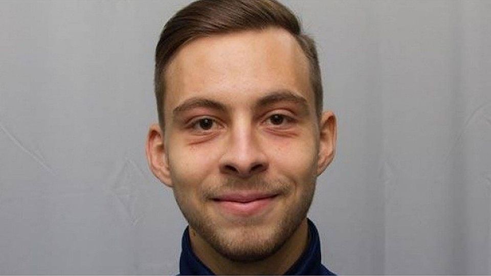 Schoss das Siegtor gegen Weitmar 45 II: Ruhrtals Christian Engel. Foto: Verein