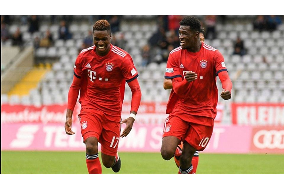 Maxime Awoudja (links) spielte 12 Jahre für den FC Bayern München. Foto: Sven Leifer