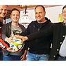Sie arbeiten künftig gemeinsam am Erfolg des TSV Wasserburg (von links): Sebastian Kempfle, Marcus Buhl, Markus Schirmer und Vereinschef Phillipp Rauner.	F.: Kempfle