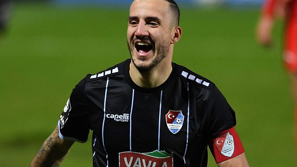 Sercan Sararer: Bleibt der Goalgetter bei Türkgücü München oder wechselt er trotz der Vertragsverlängerung den Verein?