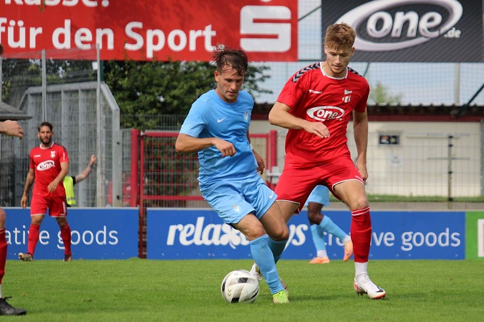 Der Brasilianer Lucas Falcão (hier noch in Diensten von Viktoria Berlin) verstärkt Erfurt ab der Rückrunde. Der Brasilianer Lucas Falcão (hier noch in Diensten von Viktoria Berlin) verstärkt Erfurt ab der Rückrunde.