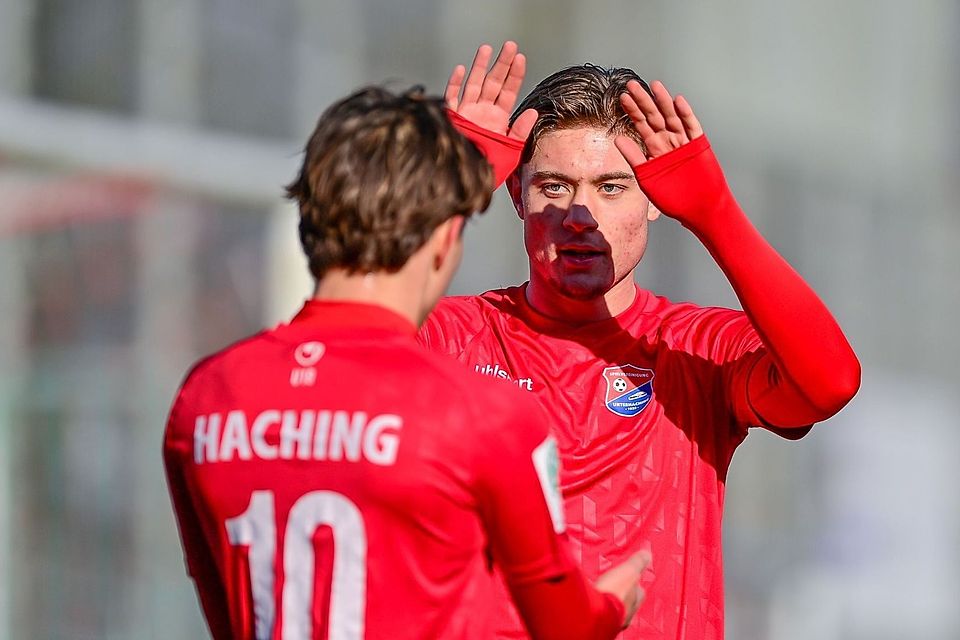 Haching gewann locker gegen Heimstetten. Haching gewann locker gegen Heimstetten.