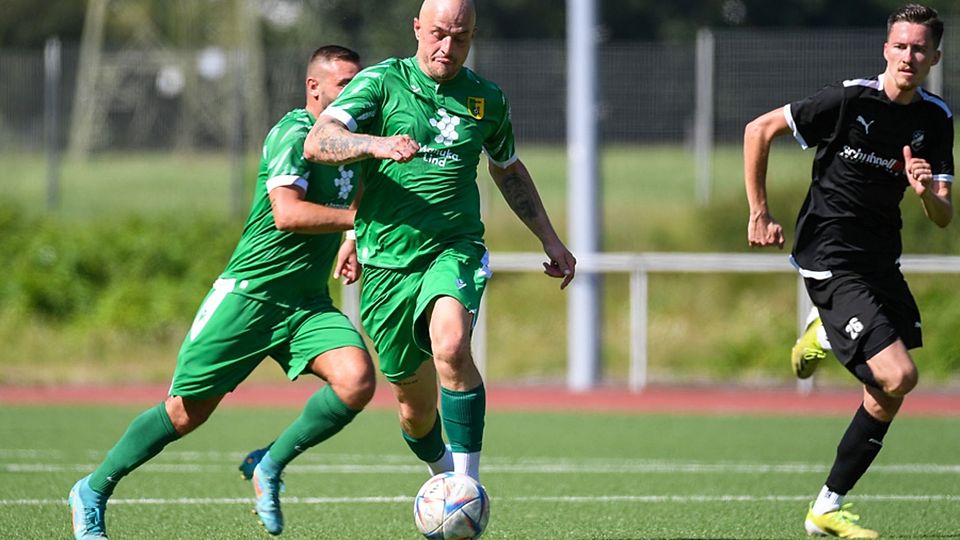  Mit der erfolgreichste Torschütze beim SV Herten: Julian Jäger | Foto: Gerd Gründl 
