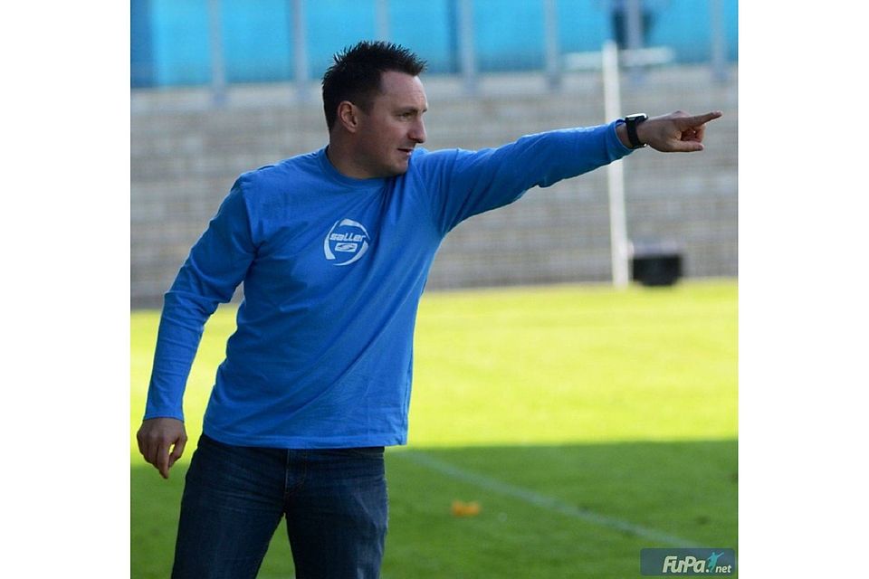 Markus Häßler bei seinen Pflichtsspieldebüt als Cheftrainer der SpVgg Selbitz  F: Dagmar Nachtigall