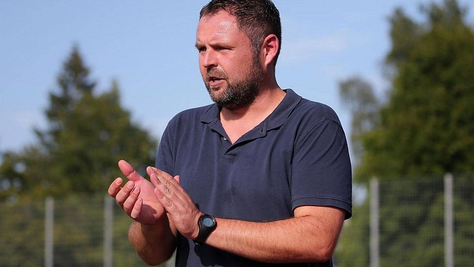 Der TSV Weilimdorf um Trainer Stefan Schuon empfängt den TSV Oberensingen.