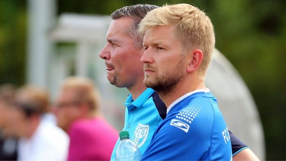 Bleiben beim FCO: Trainer Holm Windmann (links) und Co-Trainer André Schröder. Foto: Egon Bieber