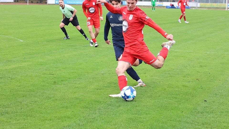 Erzielte im Hinspiel eines der drei Dachauer Tore: Mittelfeldspieler Leon Pfeiffer.