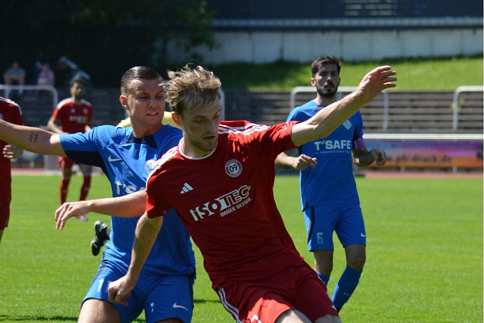 Der SV Bergisch Gladbach ist nur noch einen Sieg vom Titelgewinn entfernt. Der SV Bergisch Gladbach ist nur noch einen Sieg vom Titelgewinn entfernt.