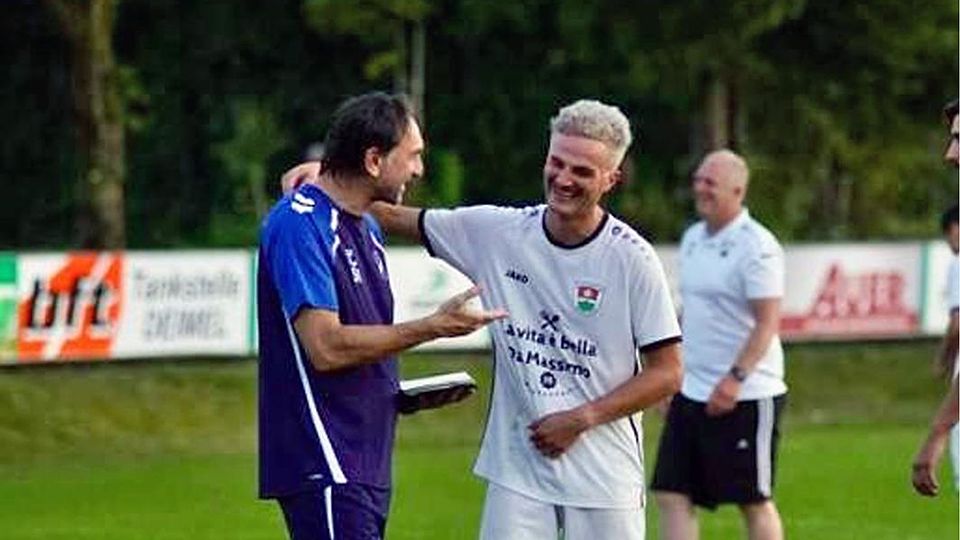 Da waren sie noch Gegner: Samir Merdanovic (l.) ist neuer Co-Trainer von Spielertrainer Michael Faltlhauser.