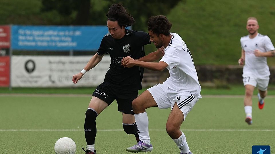 Yanik Abid (r.) verlässt den SC Obersprockhövel wieder.
