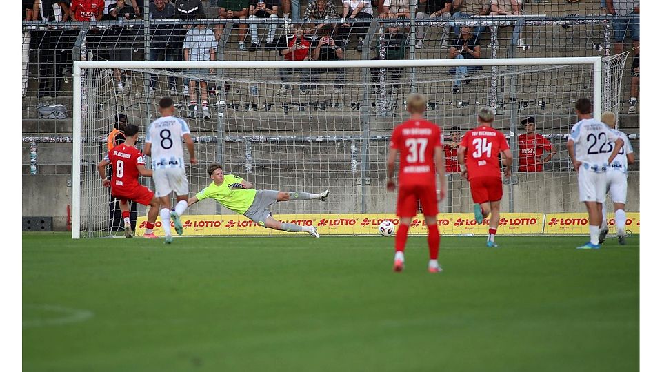Fussball, Herren, Toto-Pokal, Ahtelfinale, Saison 2026/2027, TSV 1860 München - TSV Buchbach Grünwalder Stadion