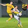 In Topform: Erol Özbay (li.) machte am Dienstag gegen Eichstätt ein ganz starkes Spiel und war an allen drei Treffern beteiligt