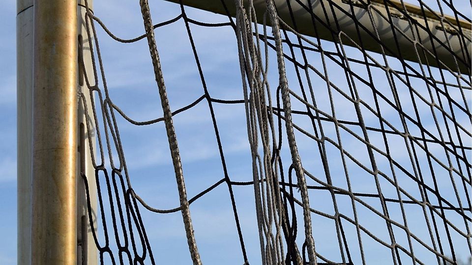 Fertig: Die Spielzeit 2015/2016 ist beendet. Jetzt suchen wir die Elf der Saison. FOTO: MARK HEINEMANN