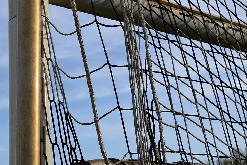 Fertig: Die Spielzeit 2015/2016 ist beendet. Jetzt suchen wir die Elf der Saison. FOTO: MARK HEINEMANN