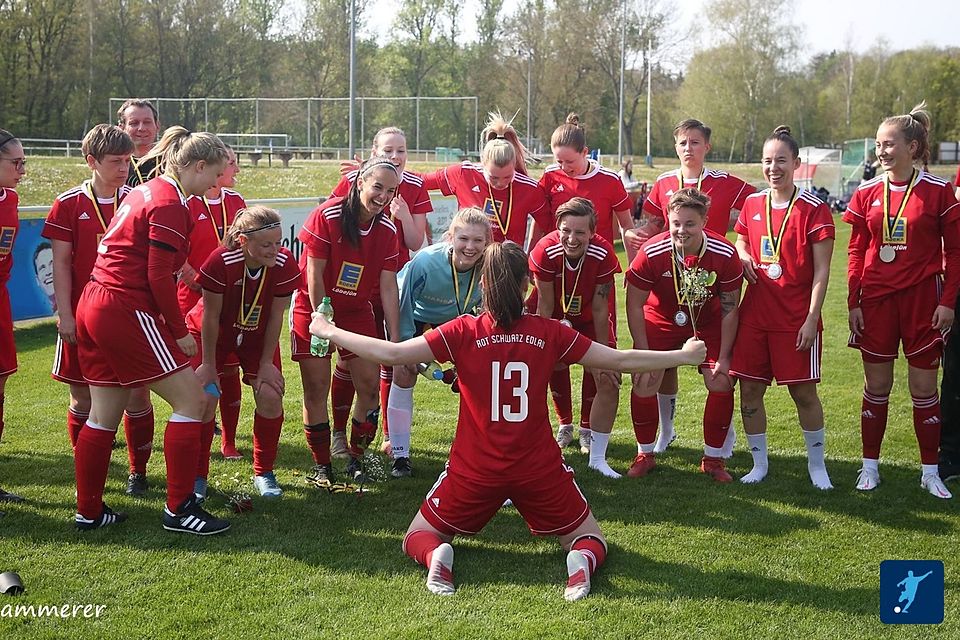 Im vergangenen Jahr standen die Frauen von Rot-Schwarz Edlau noch im Landespokal-Endspiel. Nun folgt der Neustart.