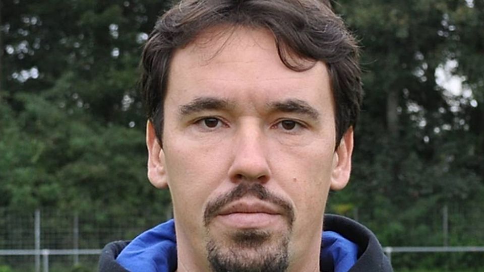 Marco Armiento ist Trainer des TV Asberg in der Moerser Kreisliga A.