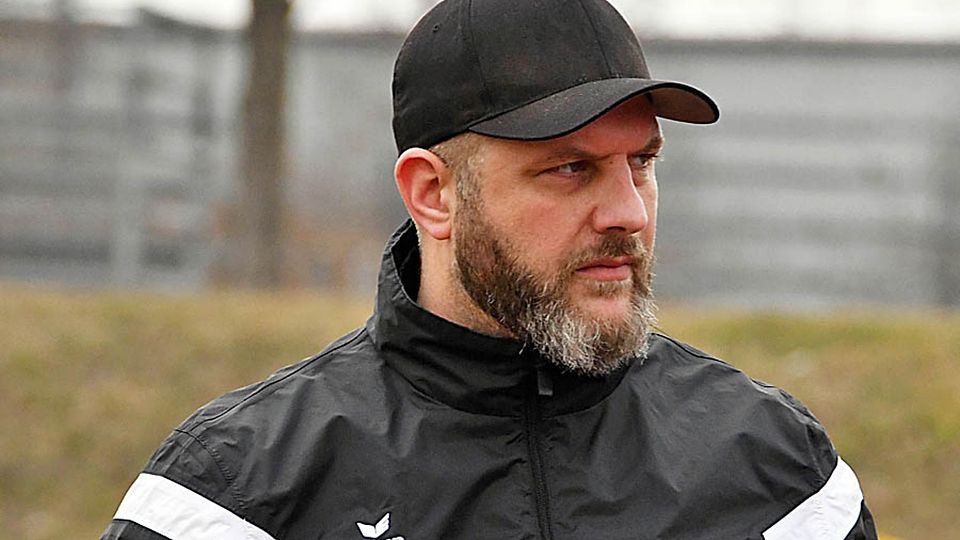 Weiß nicht was seine Mannschaft verbrochen hat: Aystettens Neu-Trainer Aleksandar Canovic.