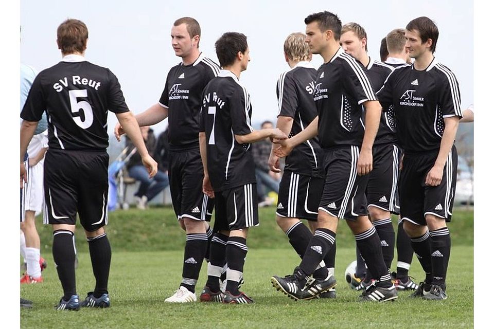 Kann Reut die Tabellenführung verteidigen?(Foto:Grashuber)