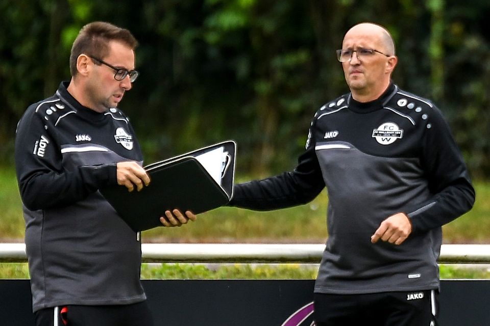 Planungen früh auf Kreisliga A ausgelegt: Dirk Tegethoff (rechts, mit Co-Trainer Andreas Weber) | Foto: Gerd Gründl