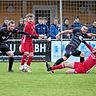 Mit 4:2 entschied der TSV Pleystein (in Rot) das Nachbarderby gegen die SpVgg Vohenstrauß II für sich und fuhr damit wichtiges Punktegut ein.