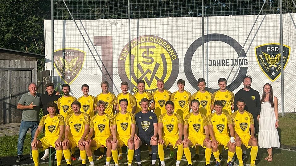 Nach dem 3:1-Sieg bei ESV München Ost wird Waldtrudering auch in der kommenden Saison Kreisliga spielen