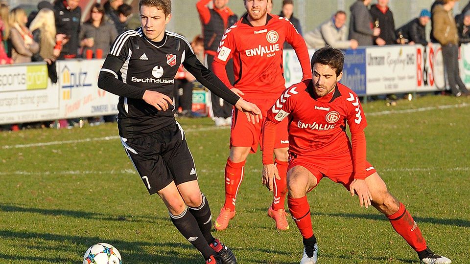 Michael Eibl (re.) läuft nicht mehr für den 1. FC Passau auf  F: Geisler