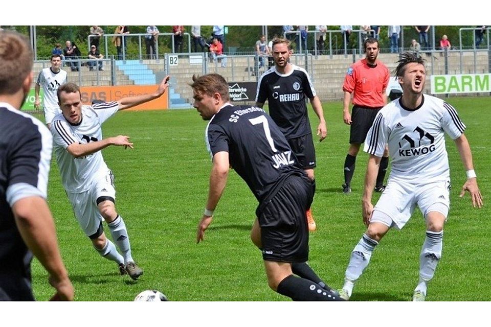 Thomas Schneider sorgte in seinem letzten Heimspiel für die Schwarz-Blauen für das wichtige 1:0 gegen den SC Eltersdorf. F: Nachtigall