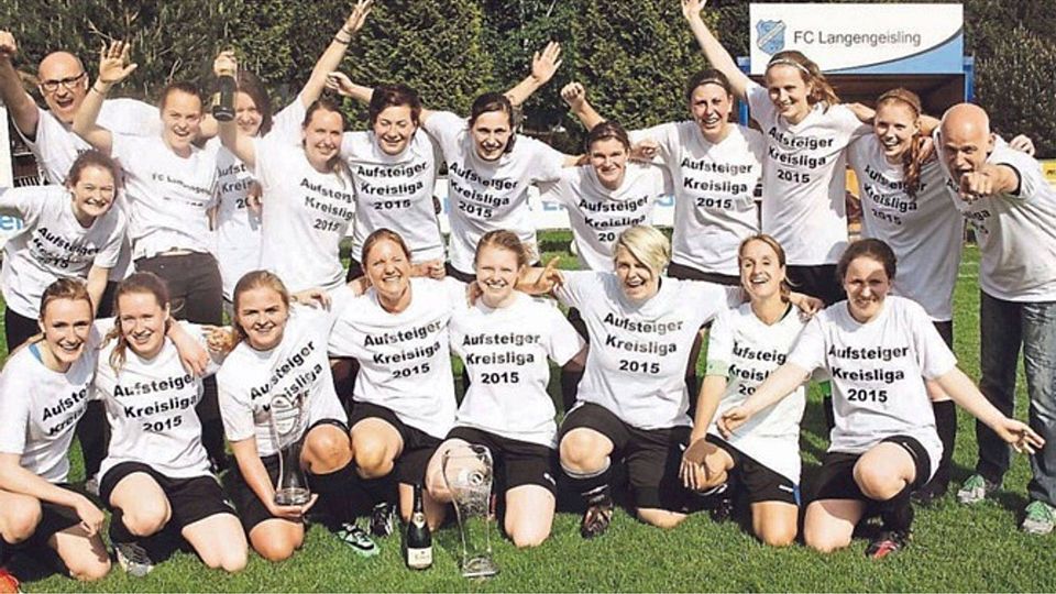 Meister in der Kreisklasse wurden die Fußball-Frauen des FC Langengeisling. F: Priglmeier
