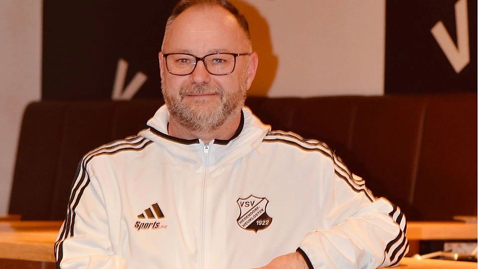 Trainer Frank Dorenz steigt von der 1. Kreisklasse in die Kreisliga auf.