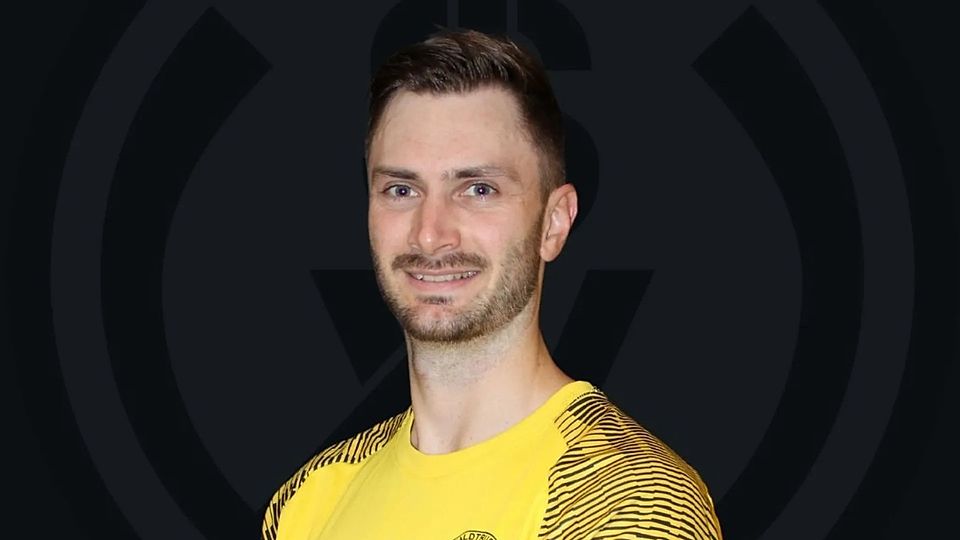 Waldtruderings spielender Co-Trainer Tobias Knöcklein war Teil einer überzeugenden Mannschaft, ließ aber wie einige Teamkollegen eine klare Möglichkeit liegen.