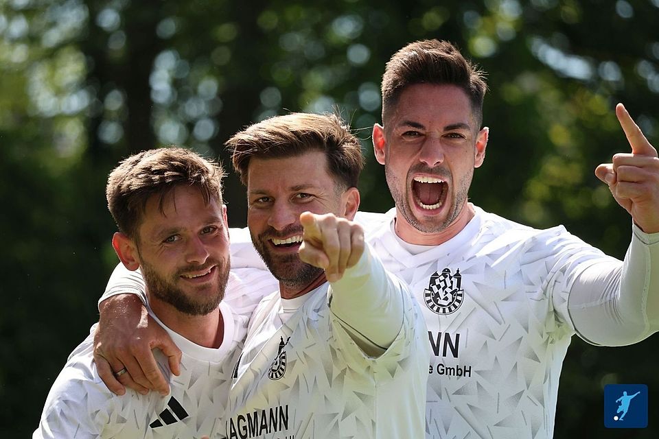 Den 3:2-Siegtreffer konnte Borbeck ausgiebig bejubeln.