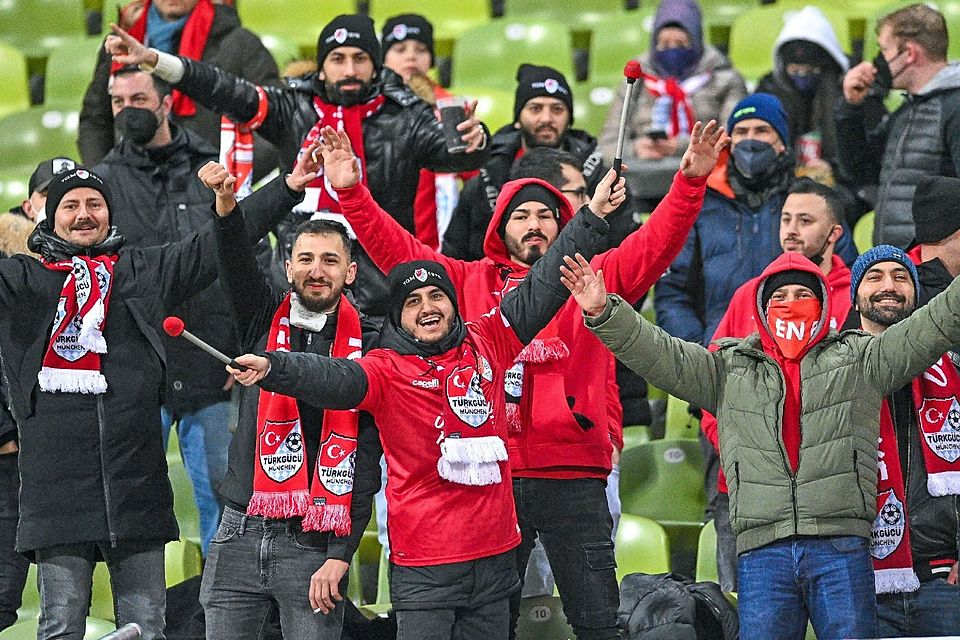 Wo feuern die Türkgücü-Fans ihr Team in der kommenden Saison an? Nach Fürstenfeldbruck wird der Drittliga-Absteiger auch nicht in Lohhof spielen.