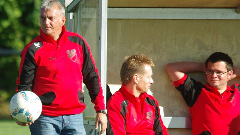 Sünchings Trainer Uwe Ostermeier legte am Sonntag sein Amt nieder.  Foto: Archiv
