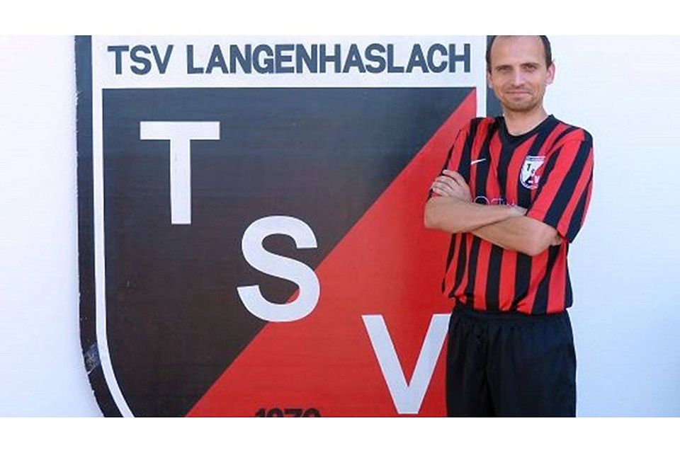 Abteilungsleiter Horst Müller freut sich über die Erfolge seines TSV Langenhaslach.