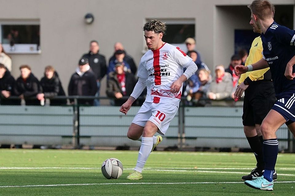 Marco Donato Cirillo traf doppelt für den Spitzenreiter. 