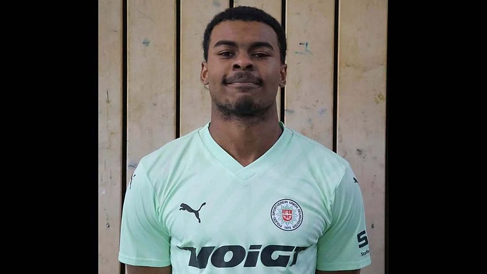 Russell Khadi (PSV Neumünster).