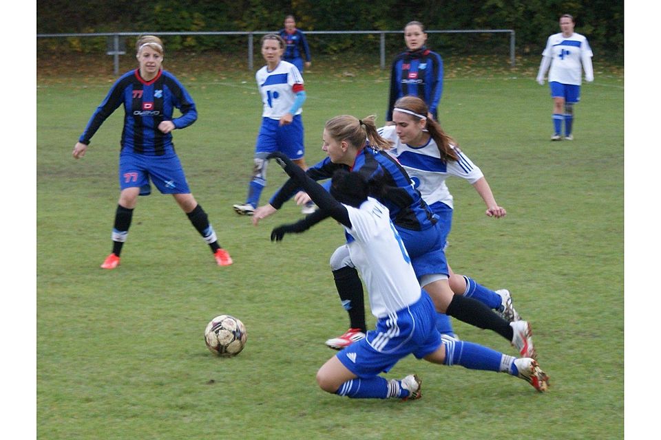 Gerechte Punkteteilung zwischen dem TV Barbing und dem FC Thalmassing. <b>F: Thorsten Deliga</b>