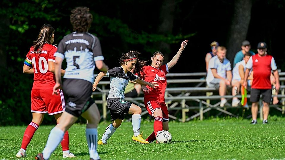 Die Damen vom TSV Aßling mussten sich gegen den SV Schechen knapp unterlegen geben.